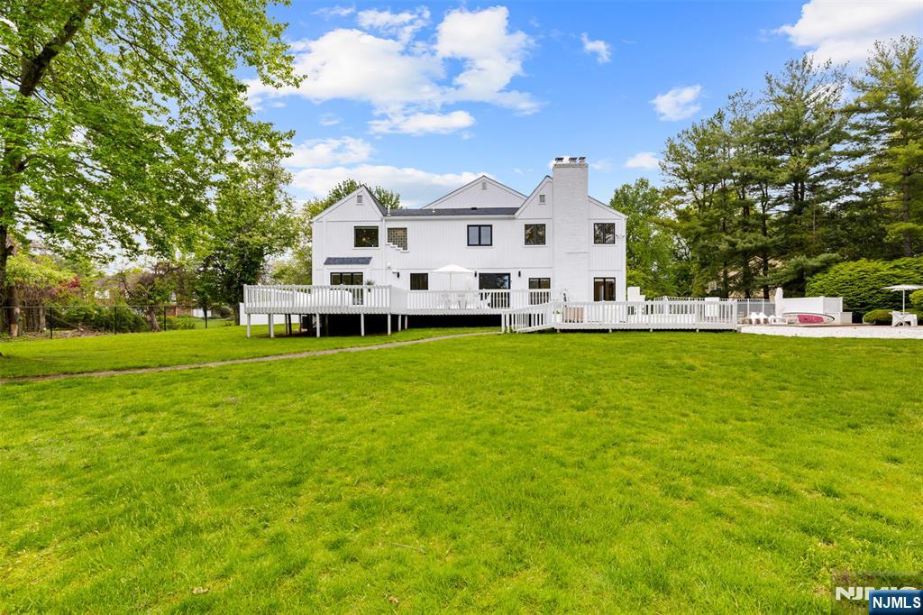 81 Greenwoods Road Old Tappan, NJ 07675 - Photo 43 of 46