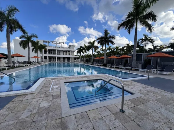 $3,250 | 10250 Northwest 66th Street, Unit 105, Doral, FL 33178