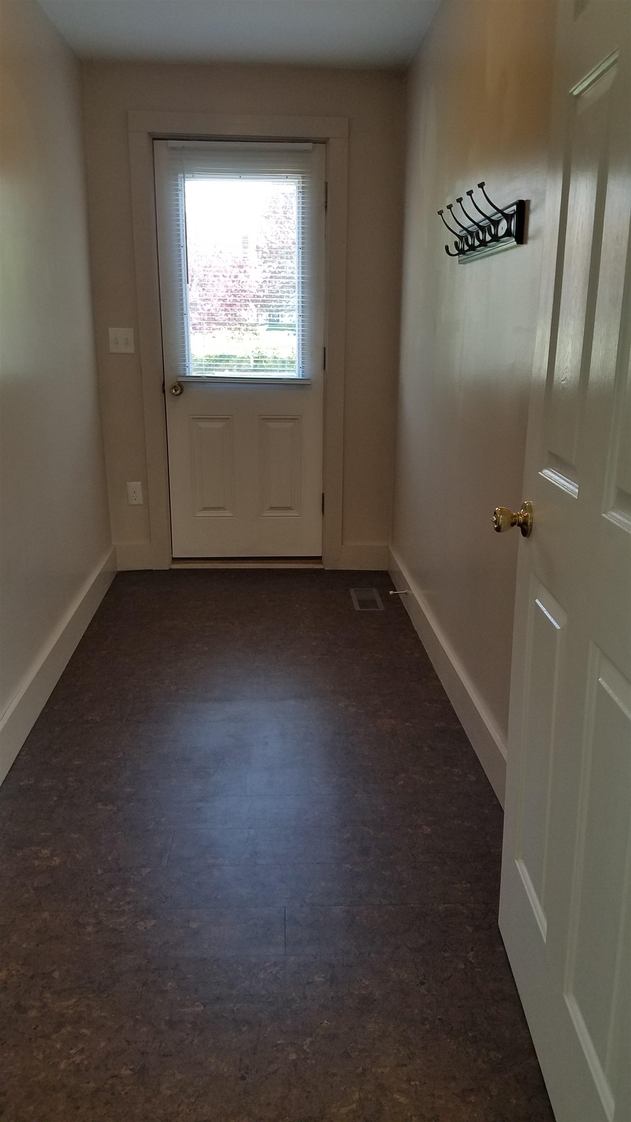 35 Spring Street Newport, VT 05855 - Photo 16 of 21