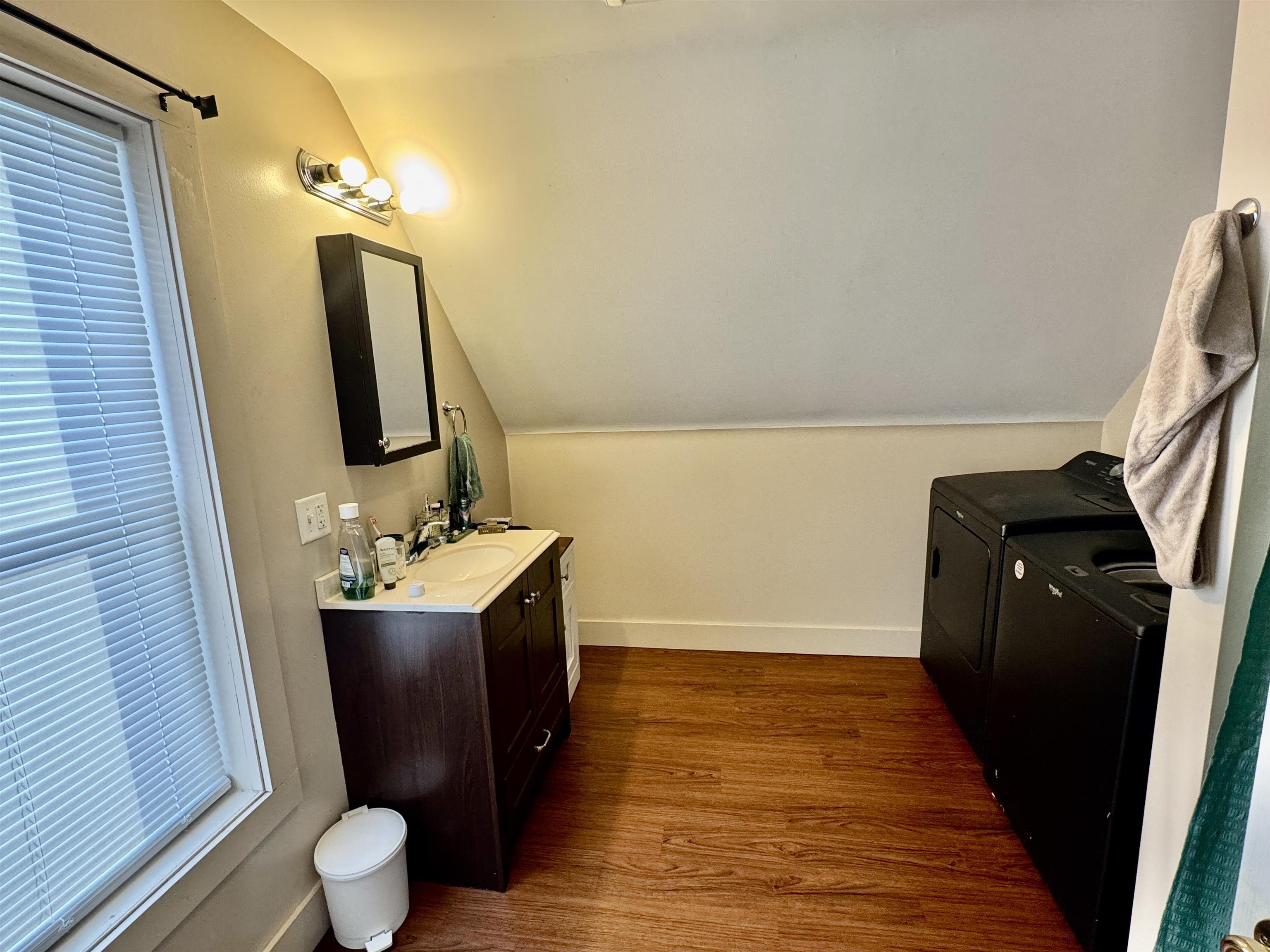 35 Spring Street Newport, VT 05855 - Photo 8 of 21