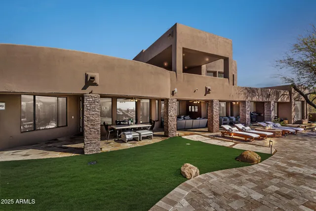 a view of a house with sitting area and sitting area