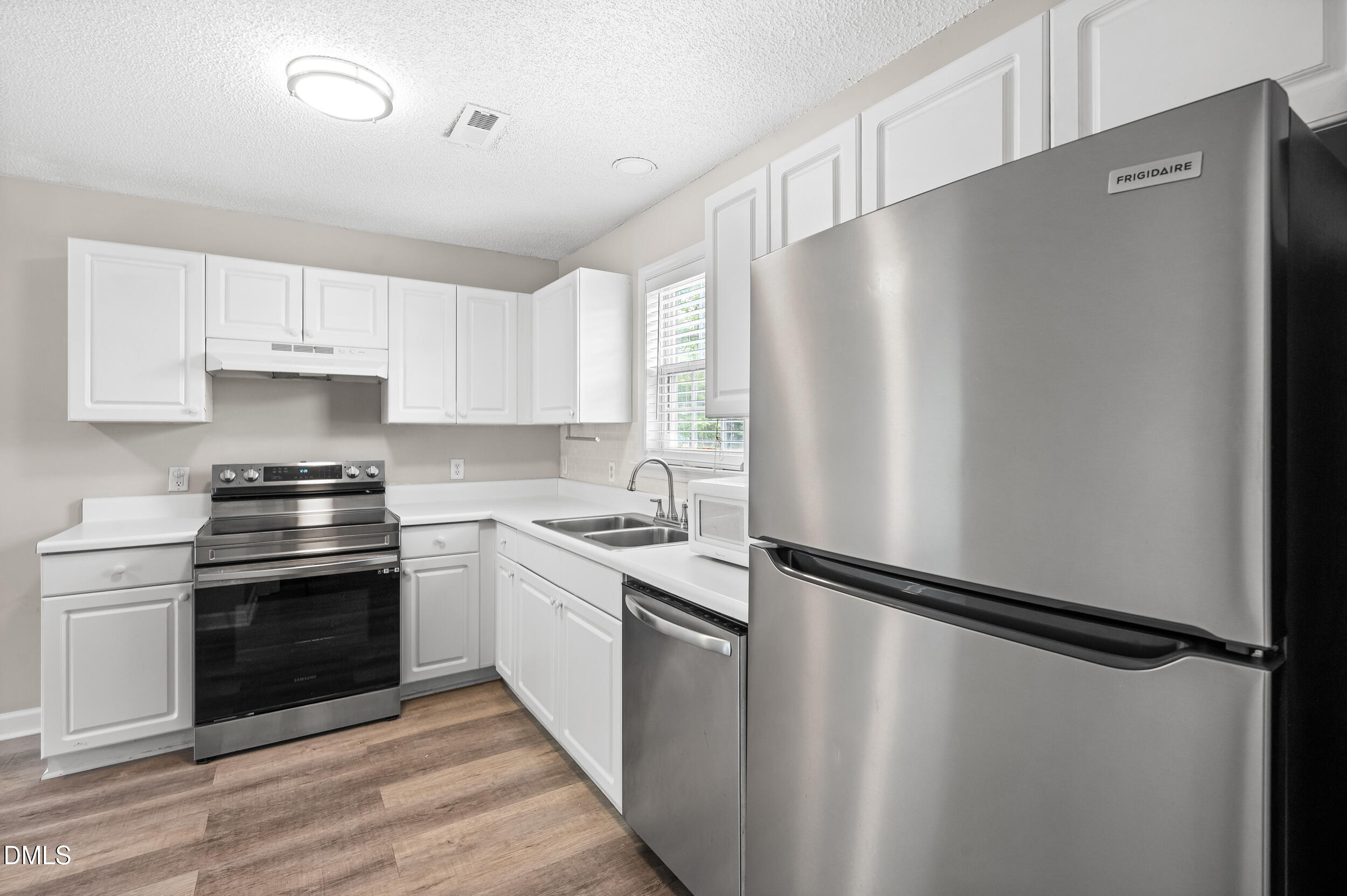 5106 Twisted Willow Way Raleigh, NC 27610 - Photo 11 of 23