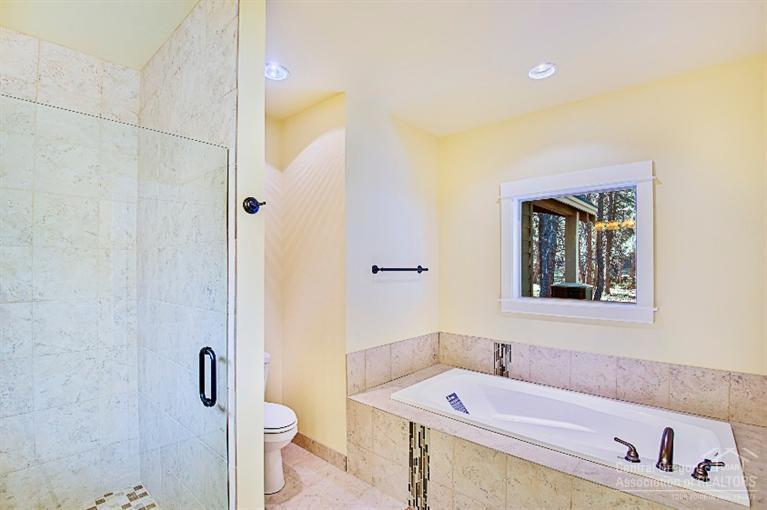 19183 Kiowa Road Bend, OR 97702 - Photo 11 of 22 Additional Photo