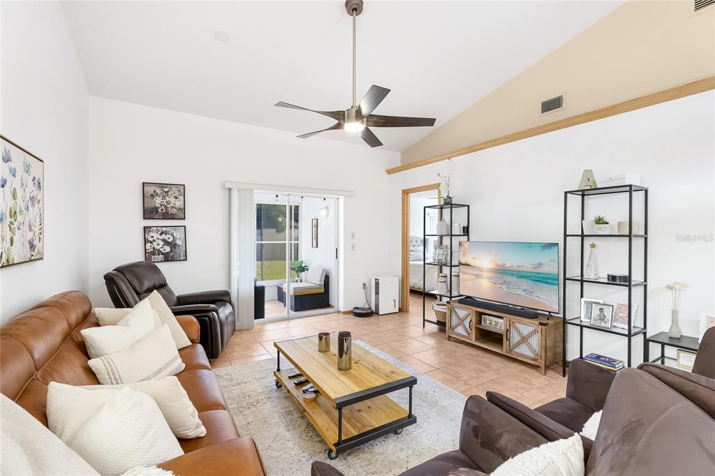 4537 South Lockwood Ridge Road Sarasota, FL 34231 - Photo 6 of 22 a living room with furniture