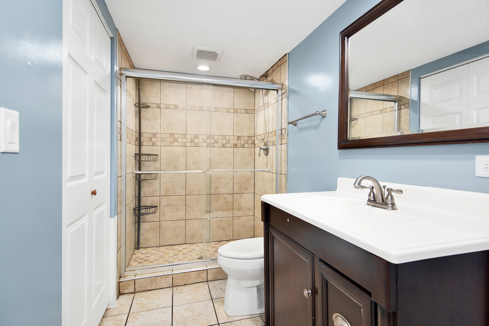 1013 Stonegate Road New Lenox, IL 60451 - Photo 13 of 25