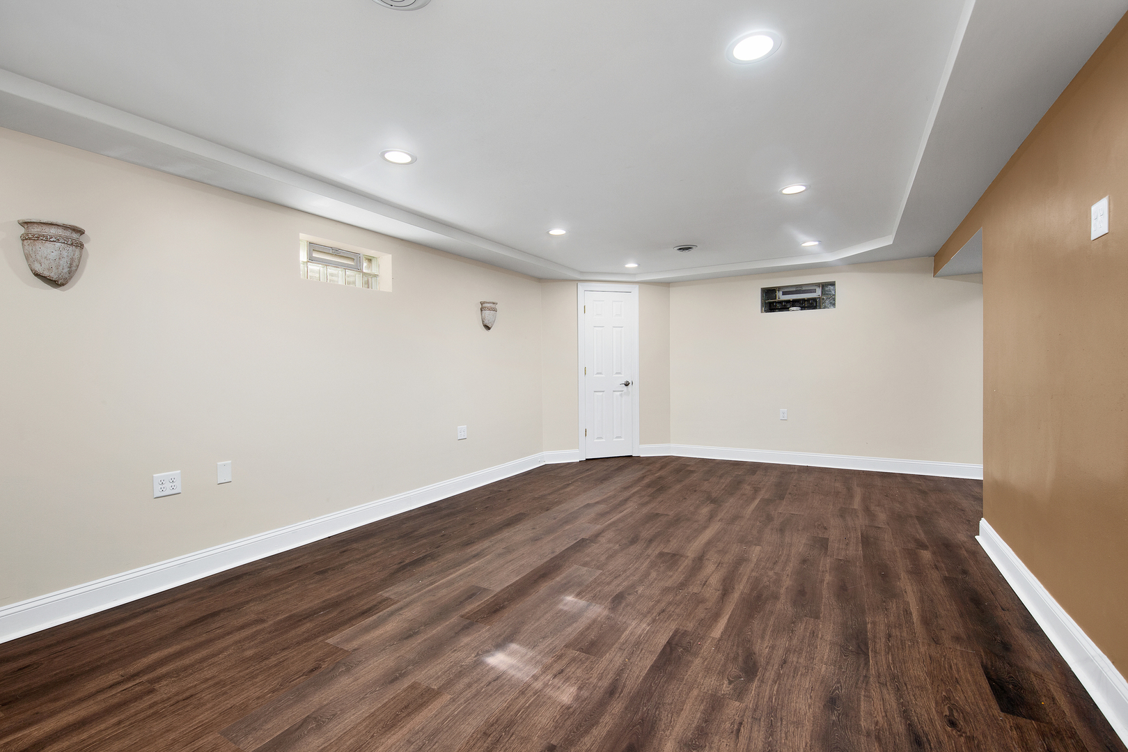 1013 Stonegate Road New Lenox, IL 60451 - Photo 16 of 25