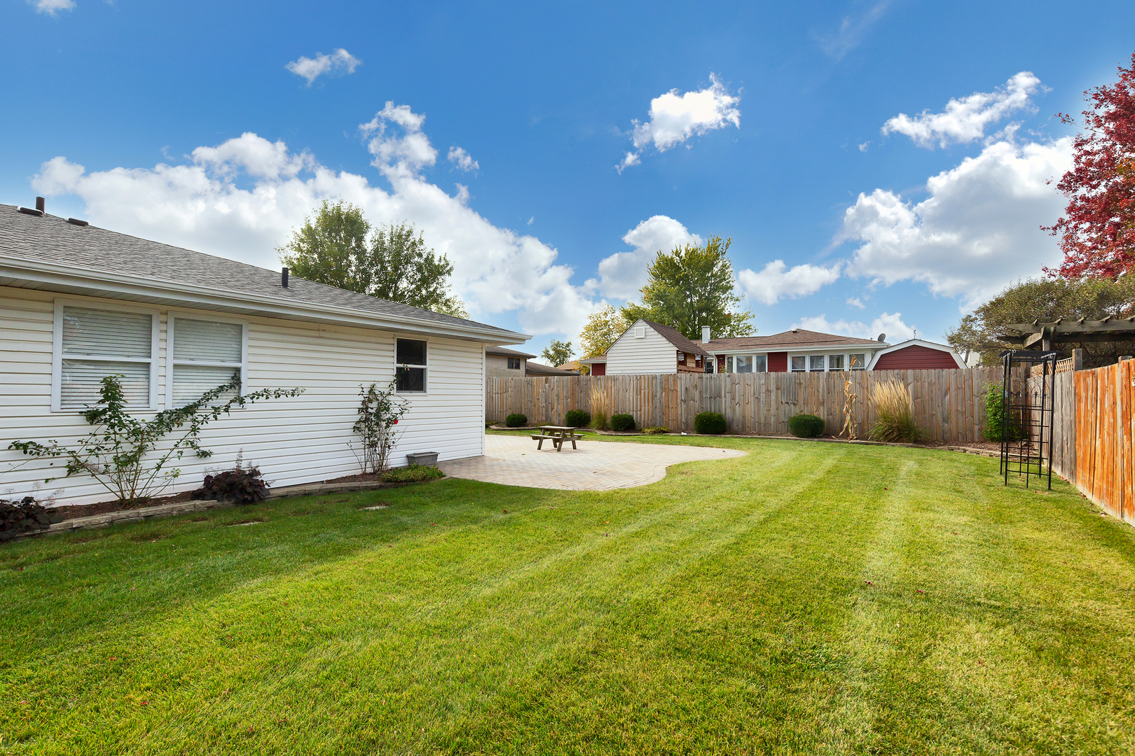 1013 Stonegate Road New Lenox, IL 60451 - Photo 23 of 25