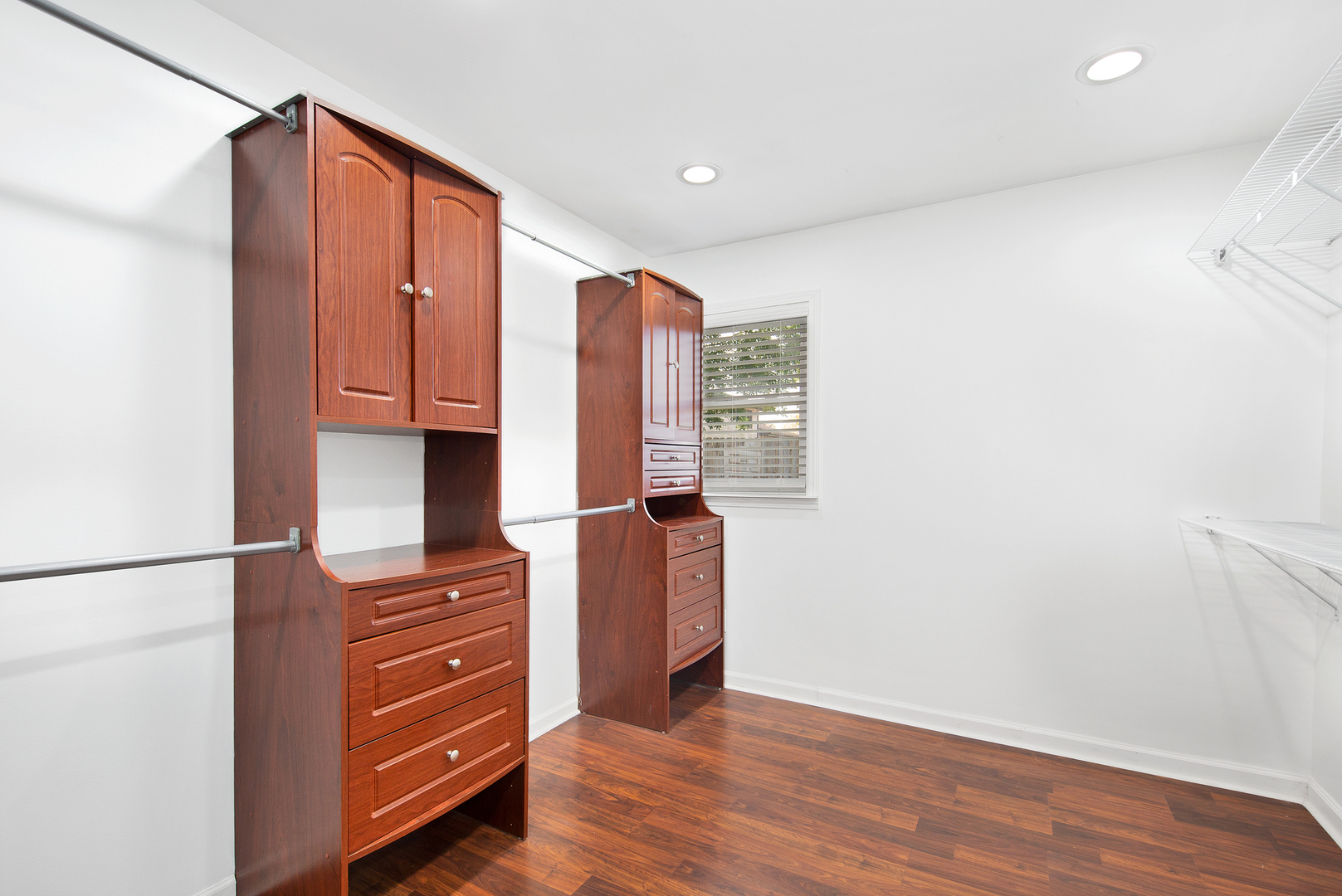 1013 Stonegate Road New Lenox, IL 60451 - Photo 10 of 25