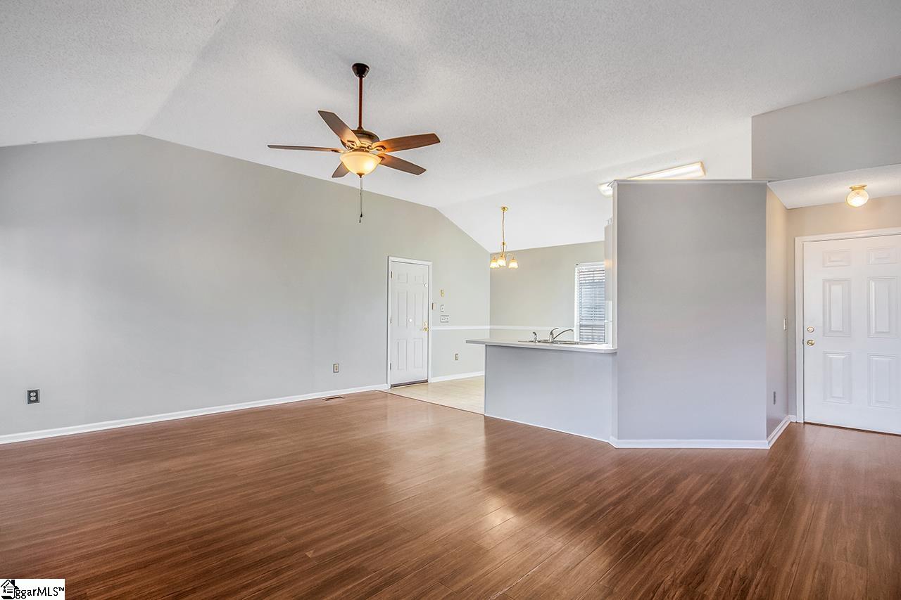 435 Timberview Lane Simpsonville, SC 29681 - Photo 8 of 25 Gallery Image 8