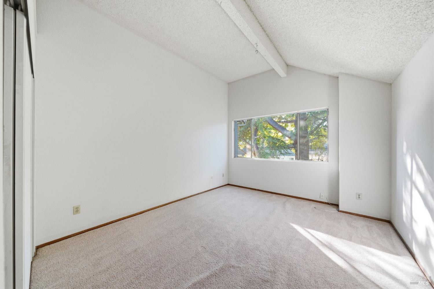 514 Racquet Club Circle Rohnert Park, CA 94928 - Photo 16 of 39 a view of a window in an empty room