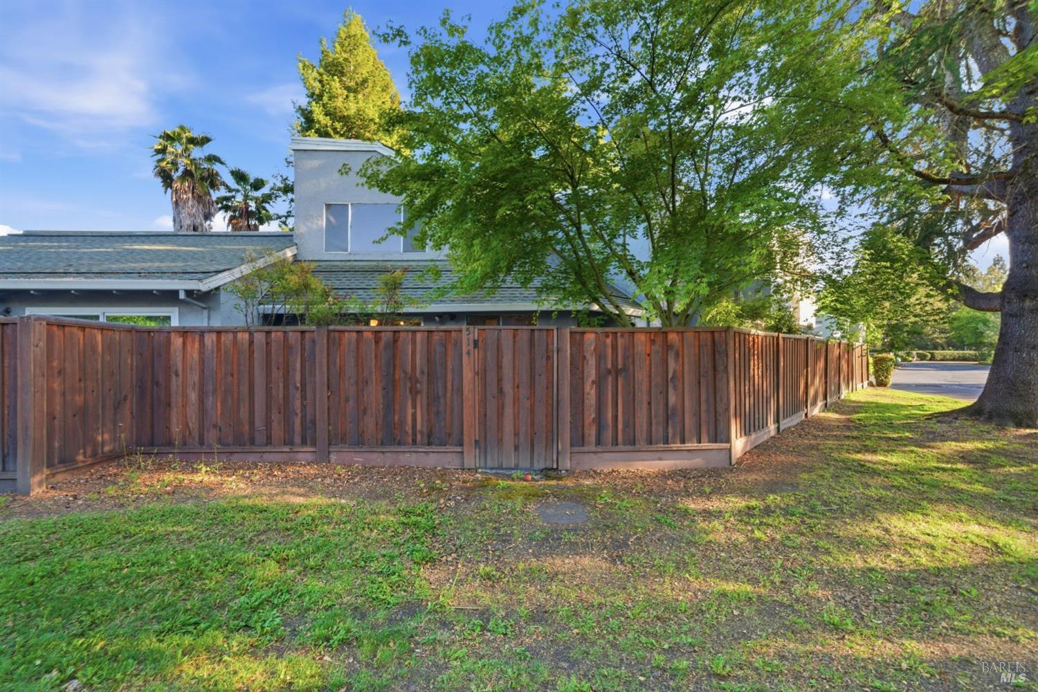 514 Racquet Club Circle Rohnert Park, CA 94928 - Photo 36 of 39 a view of a backyard with a garden