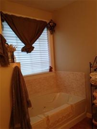 216 Main Street, Unit A2 Maynard, MA 01754 - Photo 8 of 8