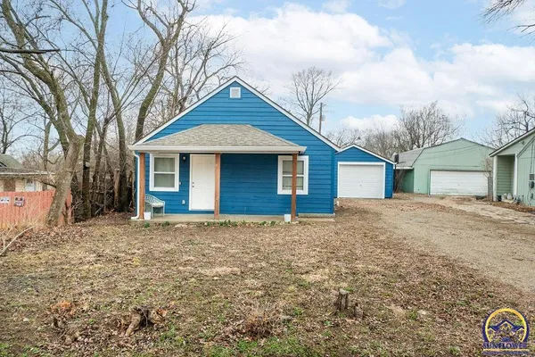 $98,500 | 2723 Southeast Monroe Street, Topeka, KS 66605