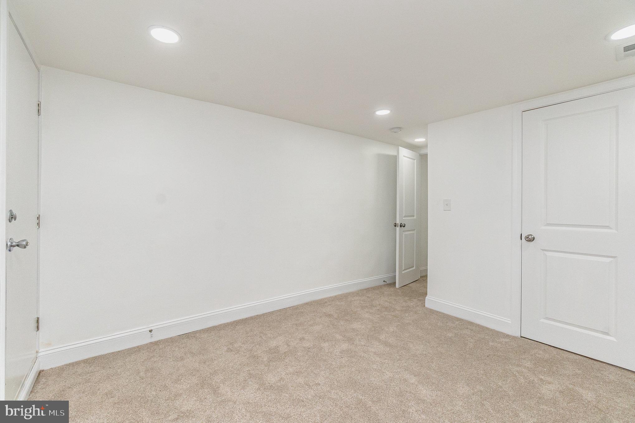 727 North Collington Avenue Baltimore, MD 21205 - Photo 22 of 25 a view of an empty room