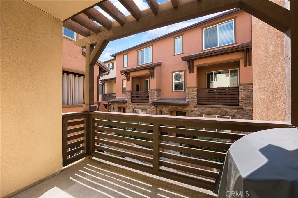 2890 Silver Medal Road, Unit 9 Chula Vista, CA 91915 - Photo 22 of 31 Balcony off of Family Room
*Photos have been digitallyenhanced