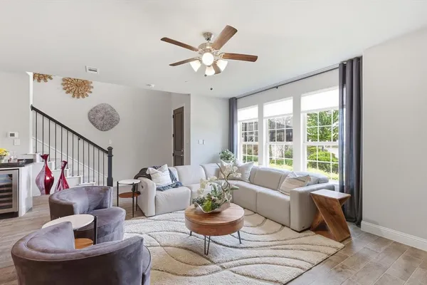 $439,000 | 215 Suma Drive, Euless, TX 76040