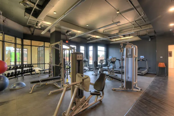$915,000 | 717 Riverside Drive, Unit 609/610, Memphis, TN 38103