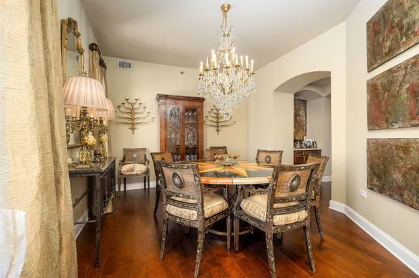 $915,000 | 717 Riverside Drive, Unit 609/610, Memphis, TN 38103