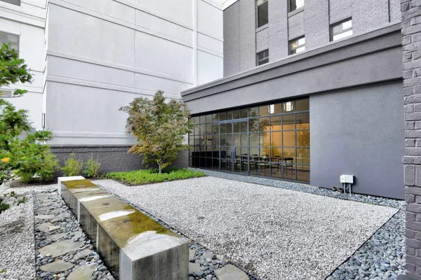 $915,000 | 717 Riverside Drive, Unit 609/610, Memphis, TN 38103