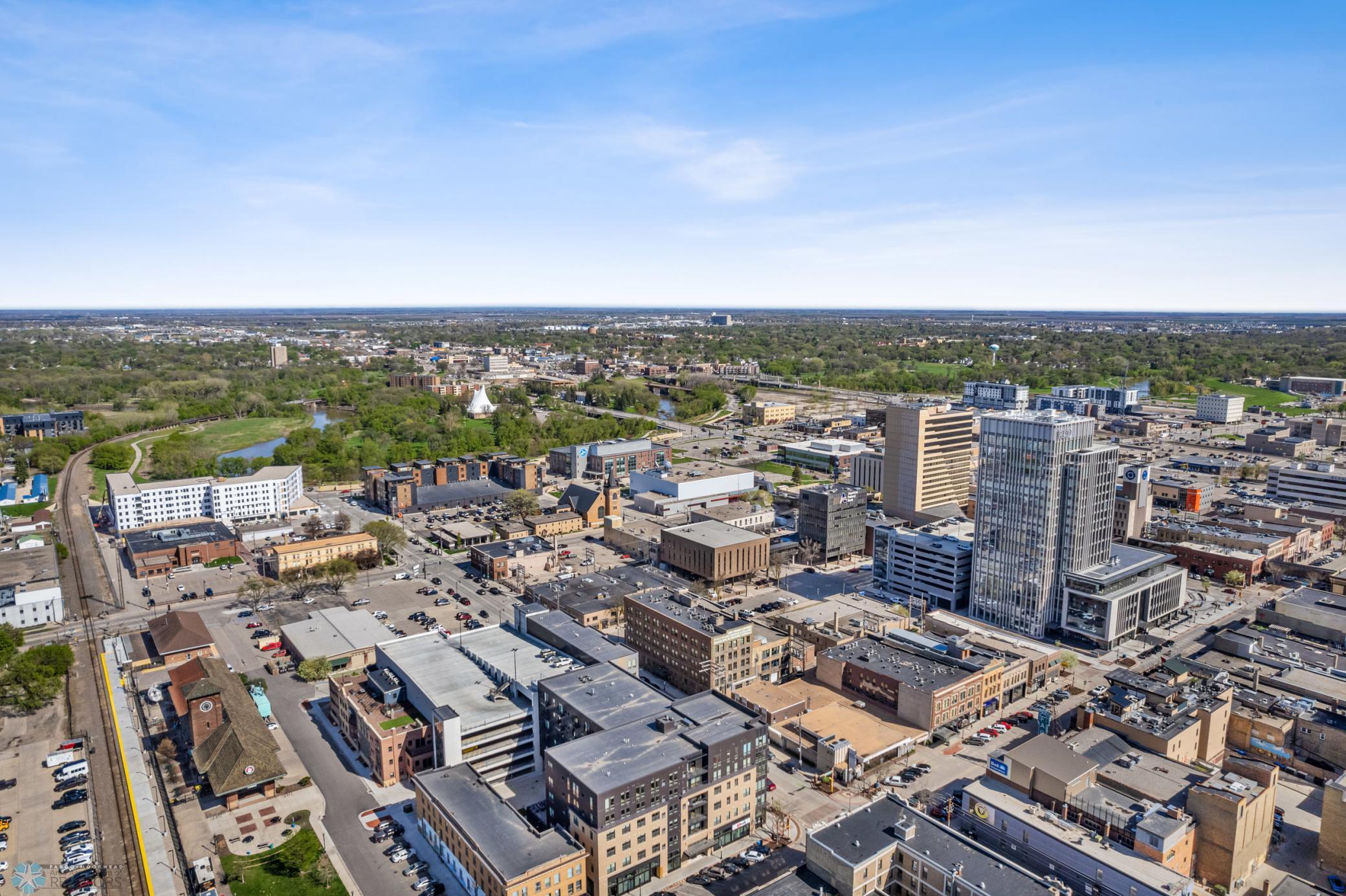 200 4th Avenue North, Unit 102 Fargo, ND 58102 - Photo 44 of 49