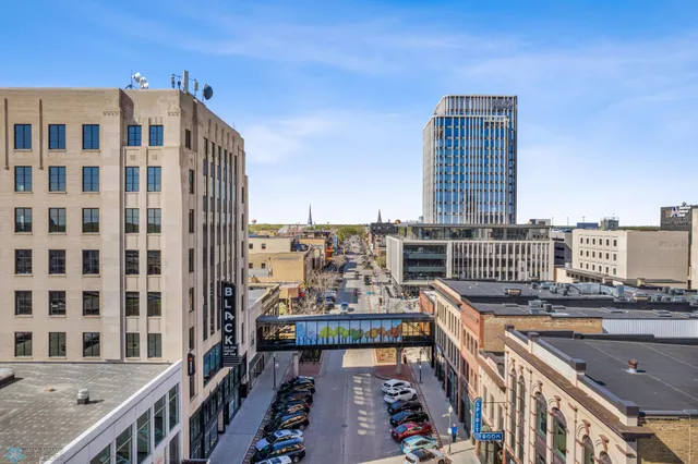$449,900 | 200 4th Avenue North, Unit 102, Fargo, ND 58102