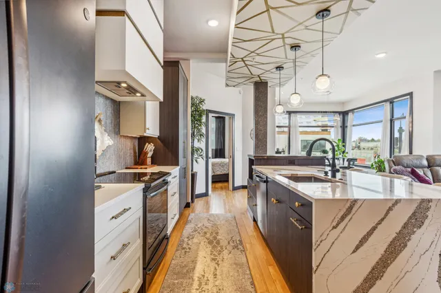 $449,900 | 200 4th Avenue North, Unit 102, Fargo, ND 58102