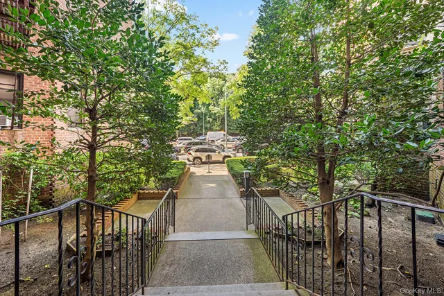 $219,000 | 83-55 Woodhaven Boulevard, Unit 1A | Forest Park