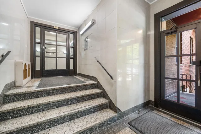 $219,000 | 83-55 Woodhaven Boulevard, Unit 1A | Forest Park