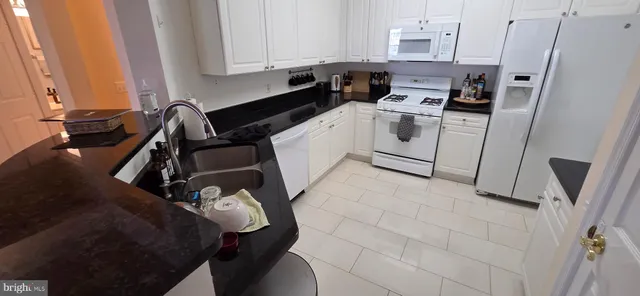 $3,500 | 4330 Y Cannon Ridge Court, Unit 44, Fairfax, VA 22033