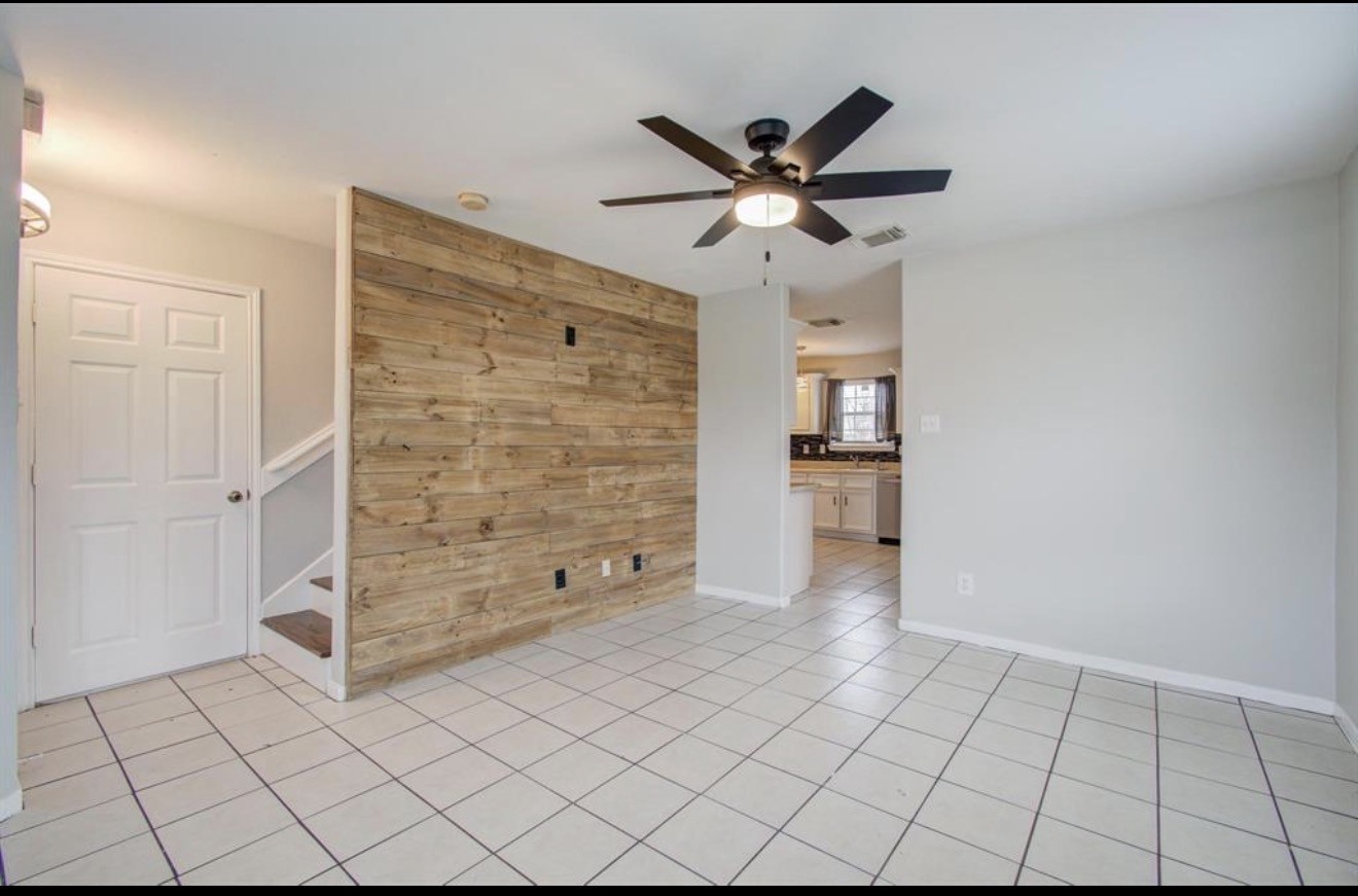 3131 Chaffin Street Houston, TX 77087 - Photo 3 of 11 a view of an empty room and window