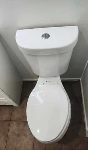 $221,000 | 1450 Sandpebble Drive, Unit 333, Wheeling, IL 60090