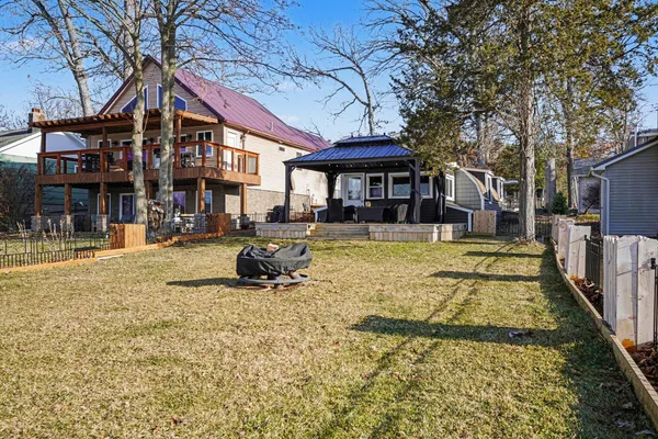 $260,000 | 642 Swains Lake Drive, Concord, MI 49237