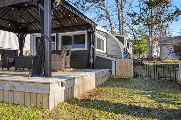 $260,000 | 642 Swains Lake Drive, Concord, MI 49237