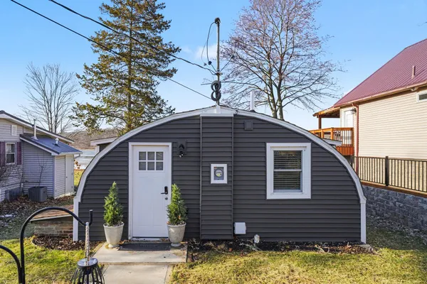 $260,000 | 642 Swains Lake Drive, Concord, MI 49237