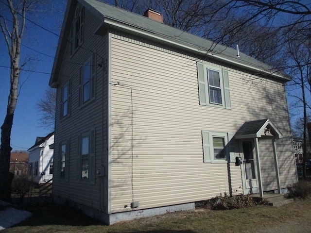 66 Pine Street Rochester, NH 03867 - Photo 3 of 19