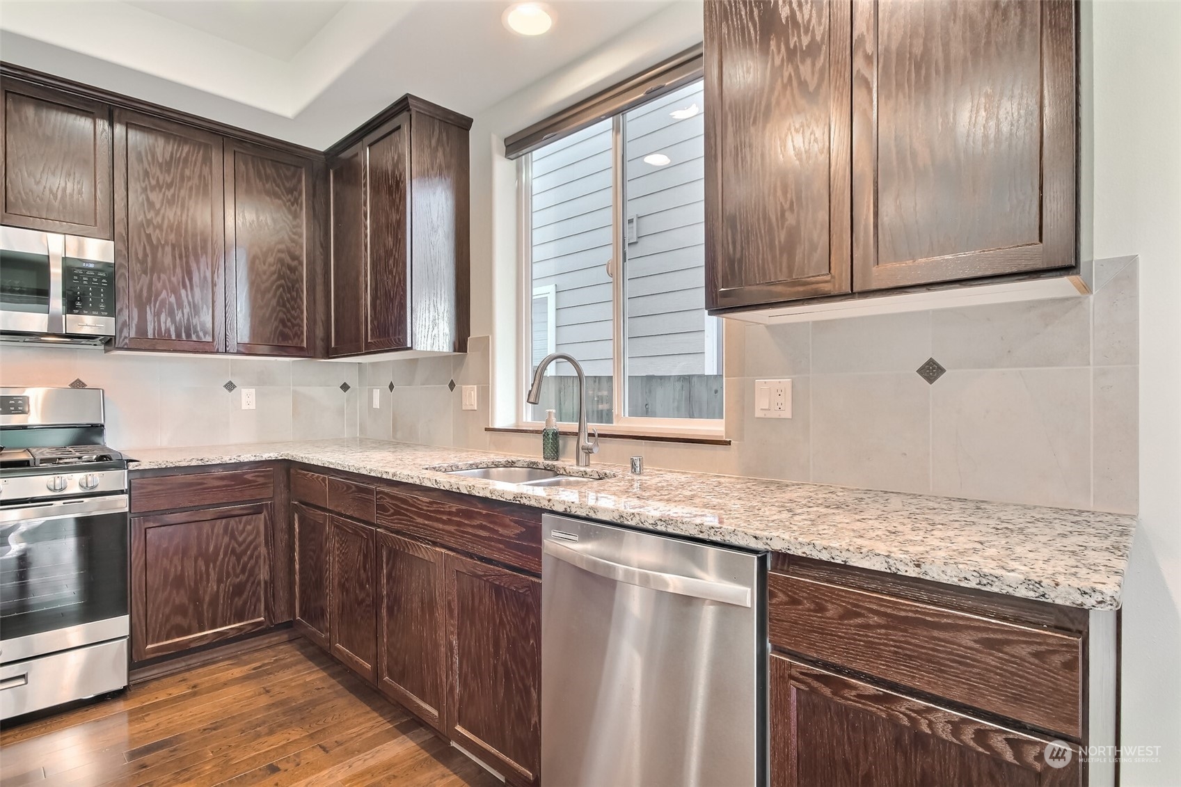 3425 189th Place Southeast Bothell, WA 98012 - Photo 11 of 40 Gallery Image 11