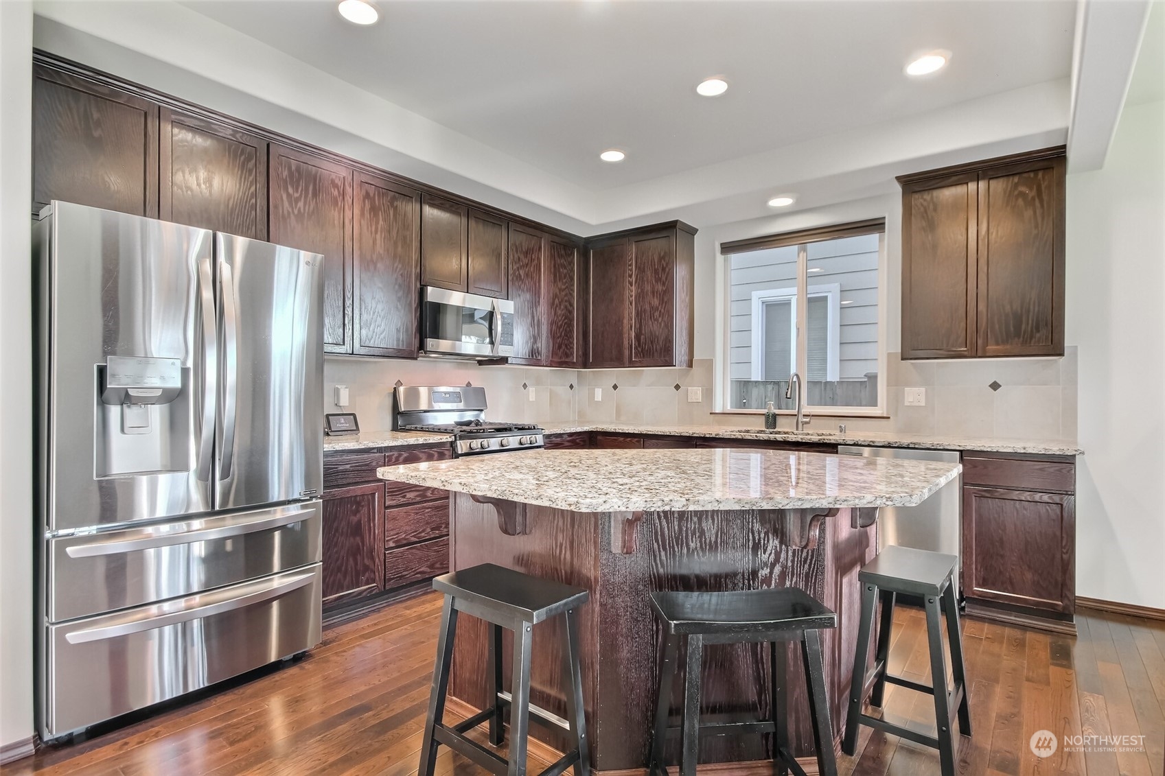 3425 189th Place Southeast Bothell, WA 98012 - Photo 9 of 40 Gallery Image 9