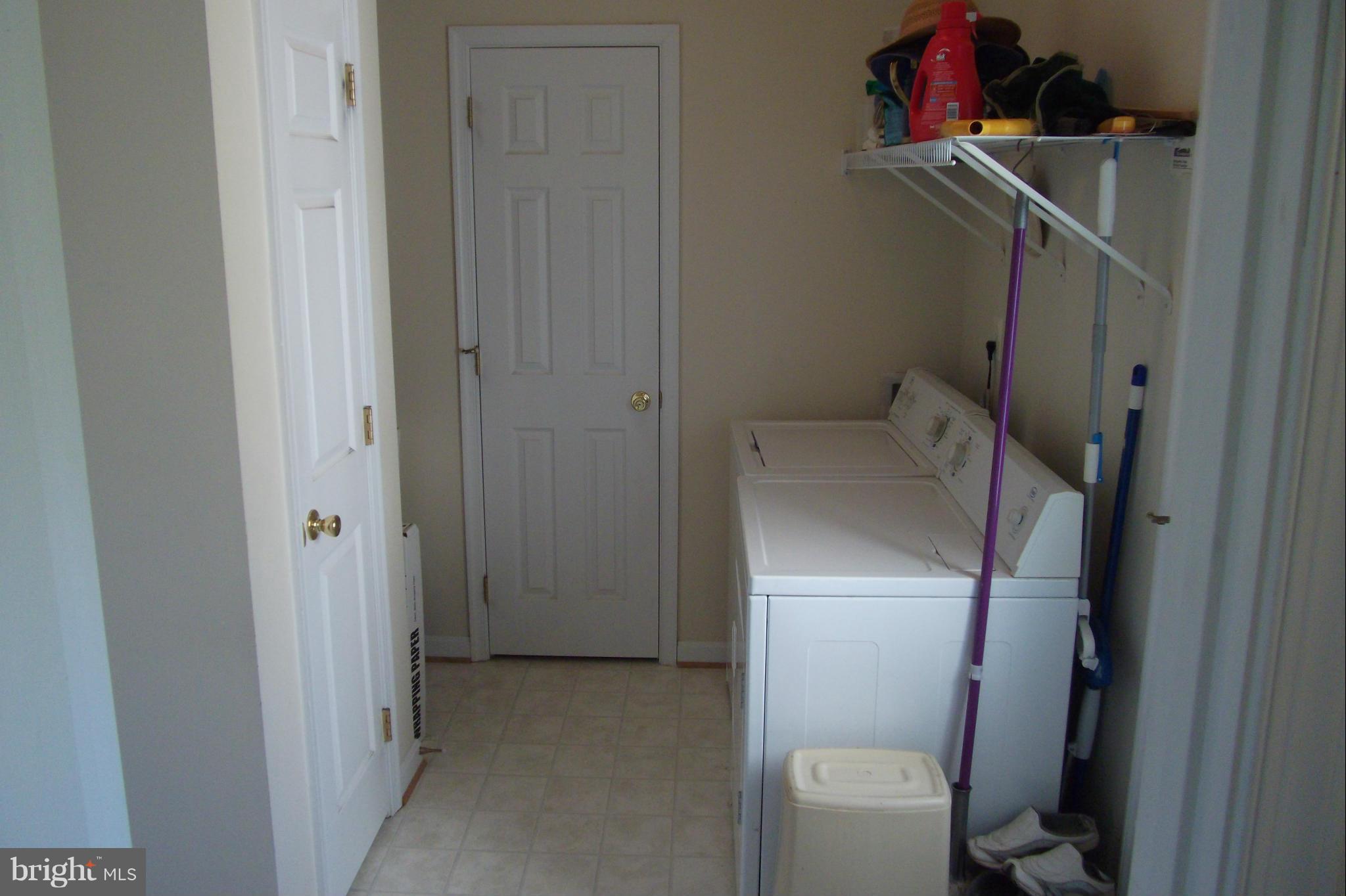806 Bayard Road Lothian, MD 20711 - Photo 11 of 29 Laundry Area