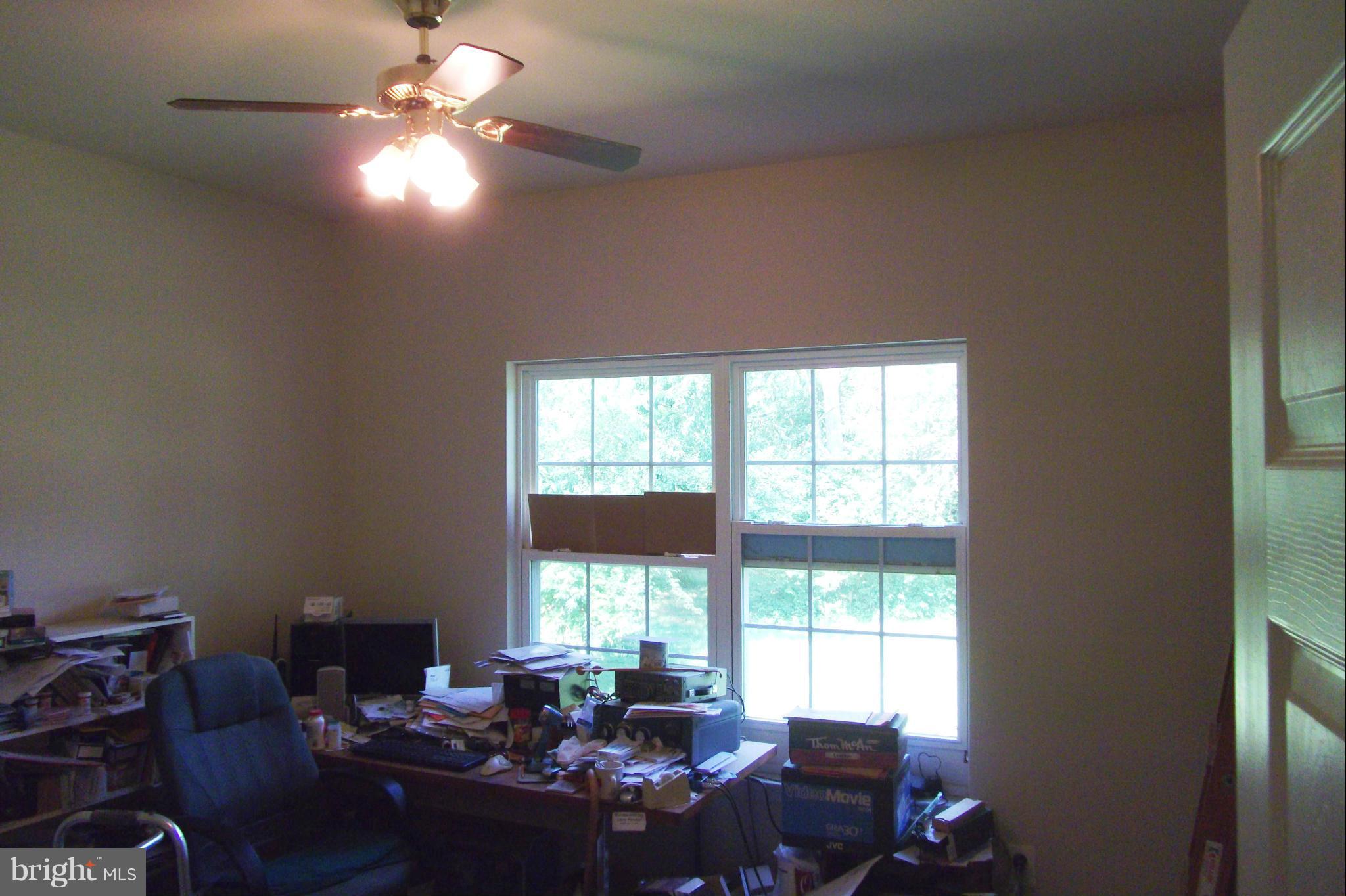 806 Bayard Road Lothian, MD 20711 - Photo 16 of 29 Bedroom 2