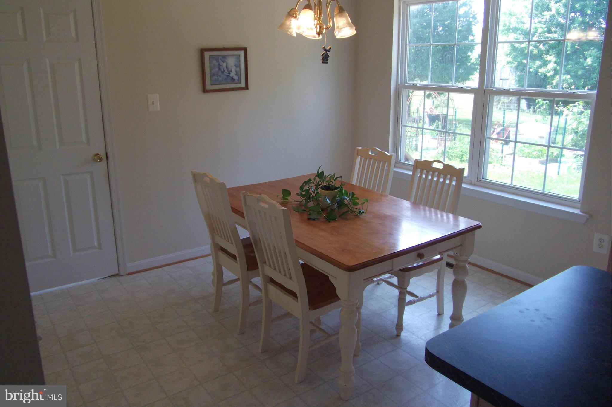 806 Bayard Road Lothian, MD 20711 - Photo 9 of 29 Breakfast Area