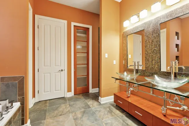 $525,000 | 6141 Jonathan Alaric Avenue, Gonzales, LA 70737