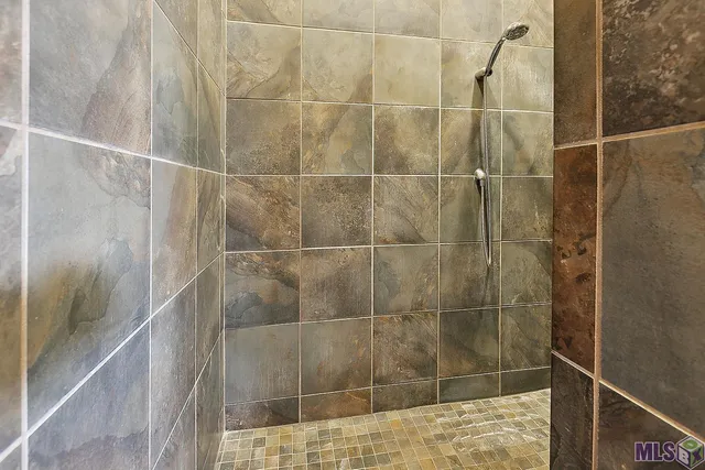 $525,000 | 6141 Jonathan Alaric Avenue, Gonzales, LA 70737