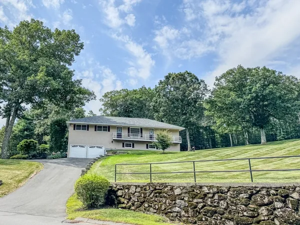 $575,000 | 164 Greenfield Road, Leyden, MA 01301