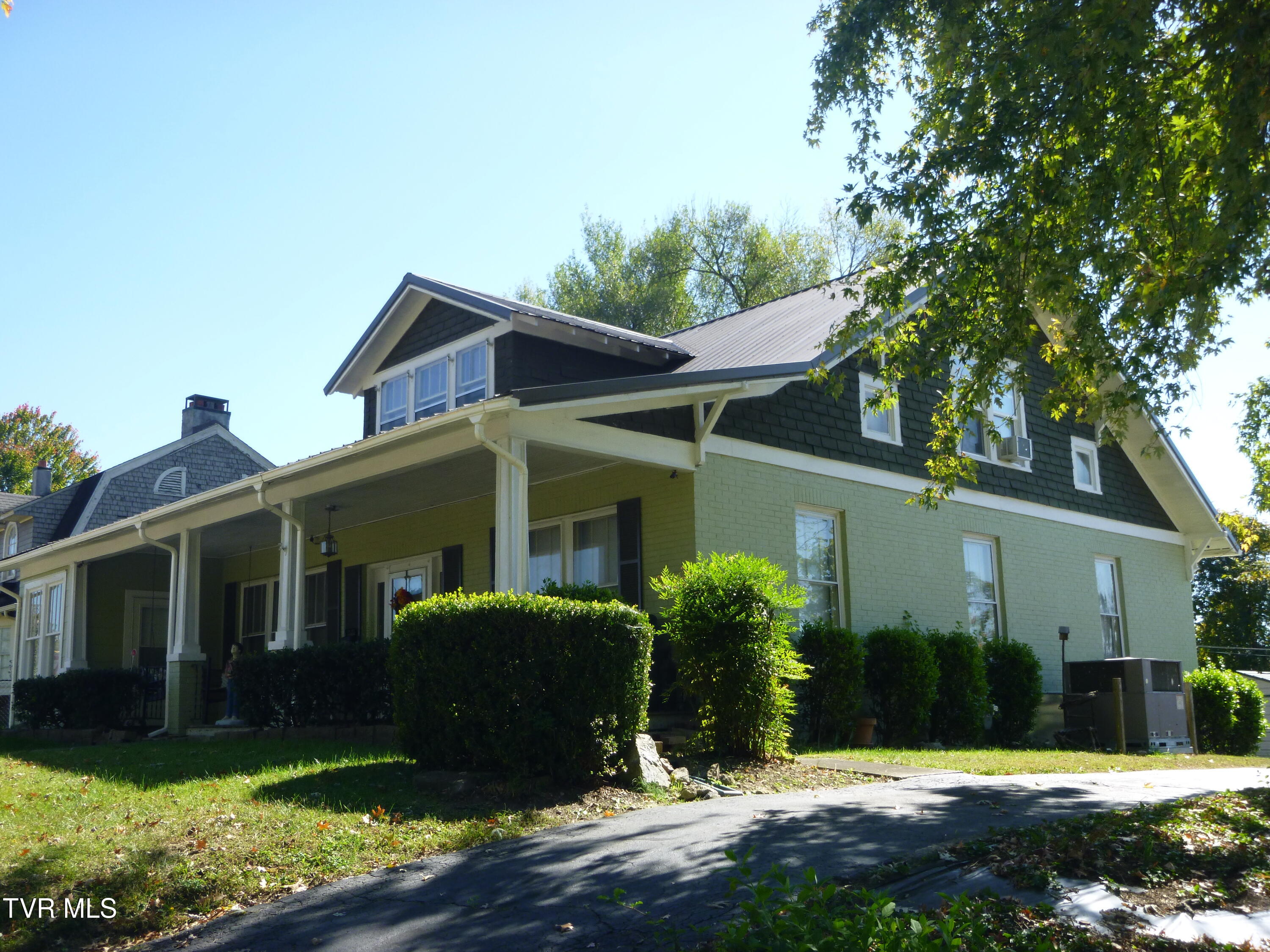 813 Watauga Street Kingsport, TN 37660 - Photo 43 of 47 P1590147