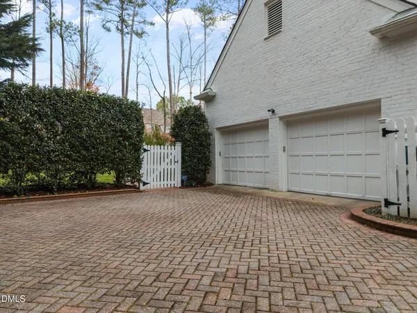 $3,000,000 | 3712 Darwin Road, Durham, NC 27707