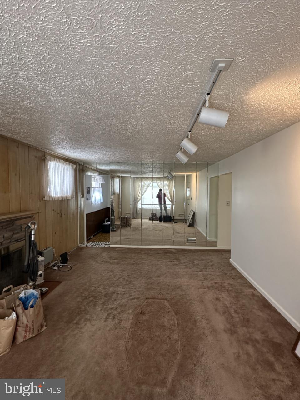 12505 Feldon Street Silver Spring, MD 20906 - Photo 3 of 21