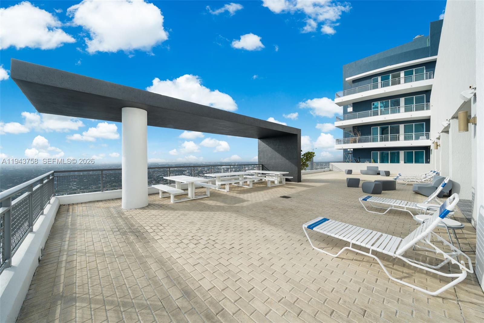 60 Southwest 13th Street, Unit 2812 Miami, FL 33130 - Photo 30 of 66 a view of a livingroom with furniture