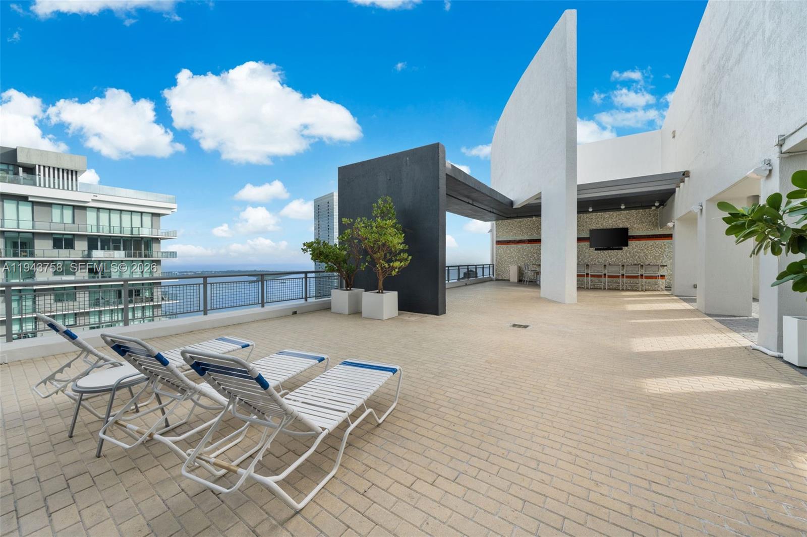 60 Southwest 13th Street, Unit 2812 Miami, FL 33130 - Photo 32 of 66