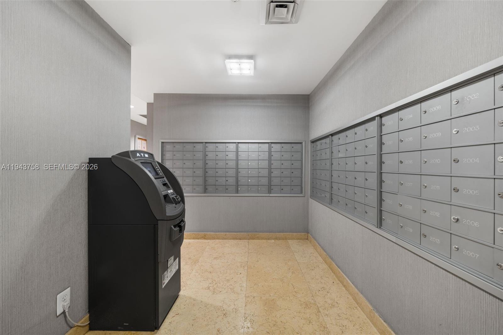 60 Southwest 13th Street, Unit 2812 Miami, FL 33130 - Photo 60 of 66 a view of walk in closet and empty room