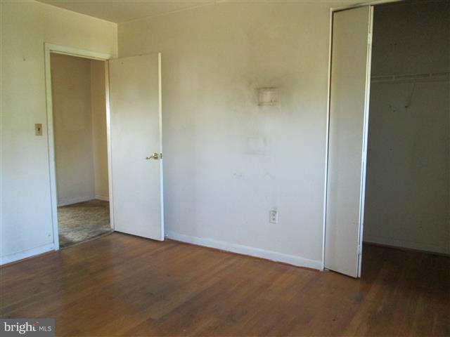 607 Queensgate Road Baltimore, MD 21229 - Photo 7 of 19 Bedroom